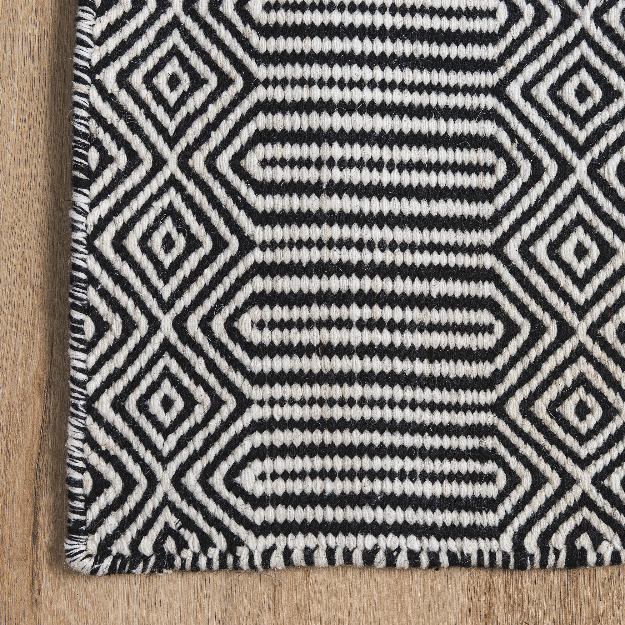 PET Yarn Kilim Rug "Flinders Honeycomb" - FLINDRSHNC