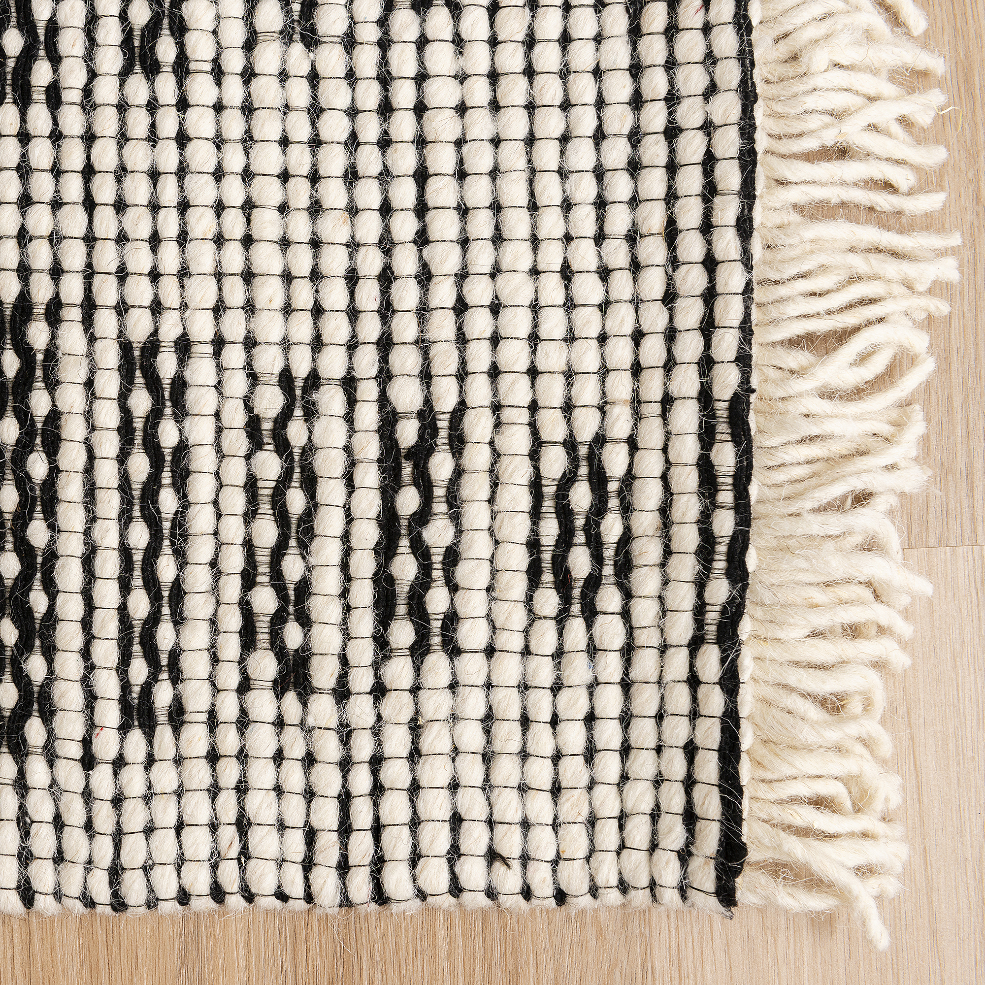 Hand Woven Jacquard Rug - Signature FX3 in Black  And White - SIGNATUREOFX3BLKWHT